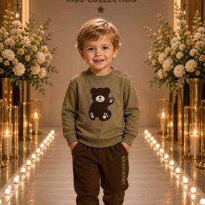 Boys' Brown Bear Graphic Sweatshirt & Jogger Set