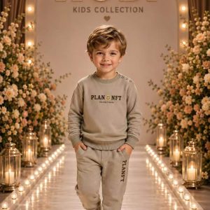 Boys' Grey Play Graphic Sweatshirt & Jogger Set