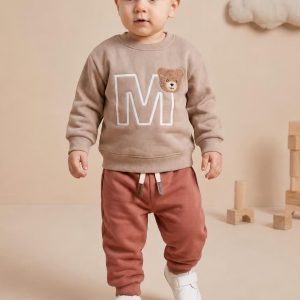 Kids' Taupe Bear M Graphic & Rust Jogger Set