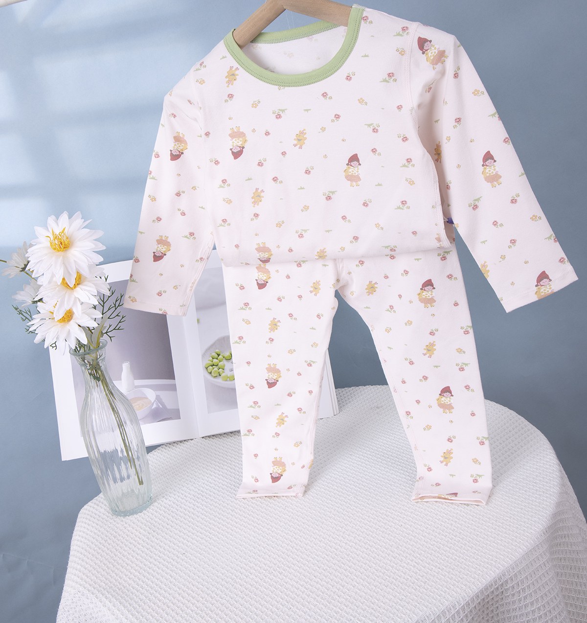 Gold velvet Lycra suit 130-160 (seamless)