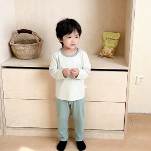 Gold velvet Lycra suit 130-160 (seamless)