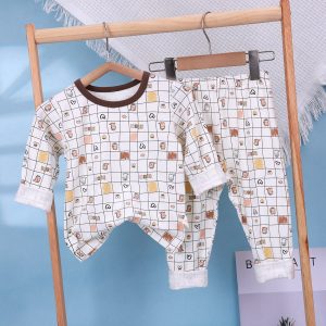 Gold velvet Lycra suit 110-140 (seamless)