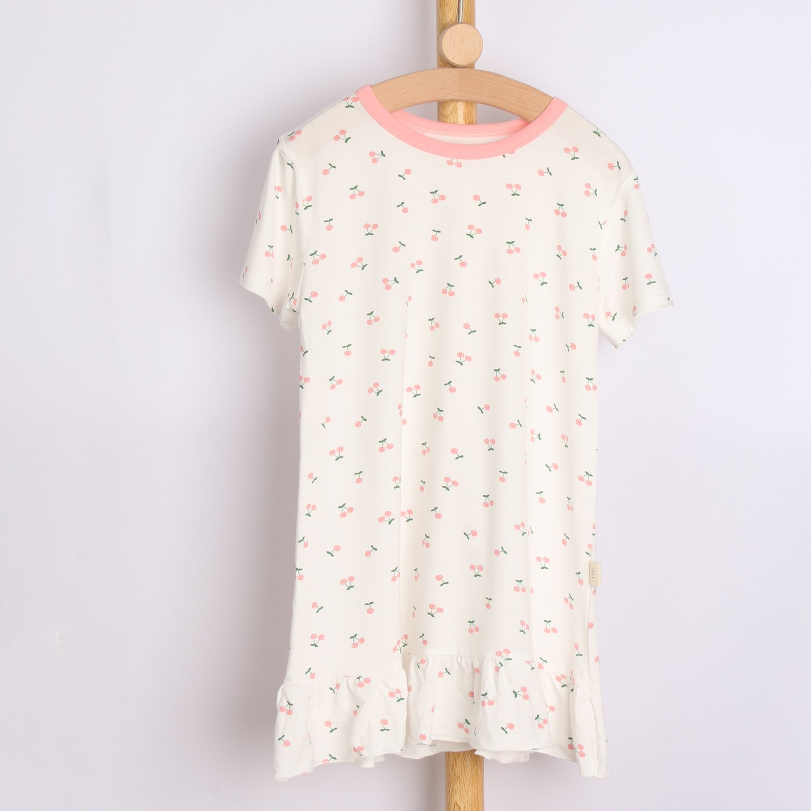 Short-sleeved princess nightgown 100-140