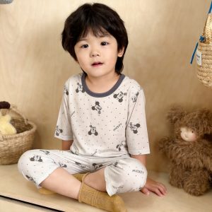 Beautiful cotton air-conditioning clothing 50.3% Lyocell 42.2% cotton 7.5% spandex (eight-quarter sleeves) 90-120