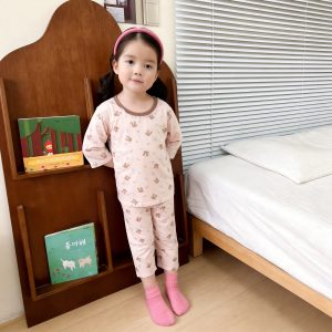 Beautiful cotton air-conditioning clothing 50.3% Lyocell 42.2% cotton 7.5% spandex (eight-quarter sleeves) 90-120