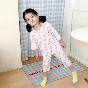 Beautiful cotton air-conditioning clothing 50.3% Lyocell 42.2% cotton 7.5% spandex (eight-quarter sleeves) 90-120