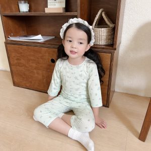 Beautiful cotton air-conditioning clothing 50.3% lyocell 42.2% cotton 7.5% spandex (eight-quarter sleeves) 130-160