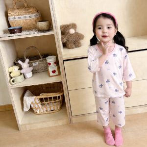 Beautiful cotton air-conditioning clothing 50.3% lyocell 42.2% cotton 7.5% spandex (eight-quarter sleeves) 130-160