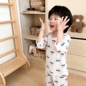 Beautiful cotton air-conditioning clothing 50.3% lyocell 42.2% cotton 7.5% spandex (eight-quarter sleeves) 100-120