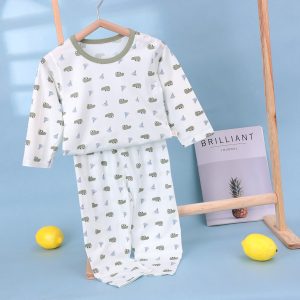 Beautiful cotton air-conditioned clothing 50.3% lyocell 42.2% cotton 7.5% spandex (long sleeves and trousers) 90-120