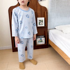 Beautiful cotton air-conditioned clothing 50.3% lyocell 42.2% cotton 7.5% spandex (long sleeves and trousers) 130-160