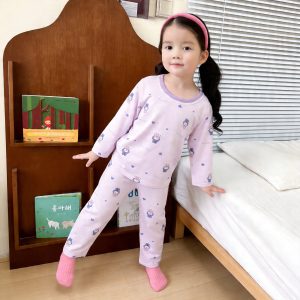 Beautiful cotton air-conditioned clothing 50.3% lyocell 42.2% cotton 7.5% spandex (long sleeves and trousers) 130-160
