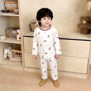 Beautiful cotton air-conditioned clothing 50.3% lyocell 42.2% cotton 7.5% spandex (long sleeves and trousers) 130-160