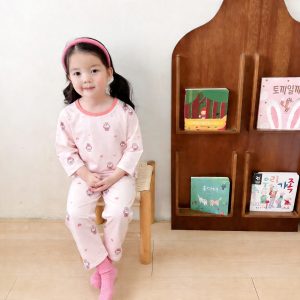 Beautiful cotton air-conditioned clothing 50.3% lyocell 42.2% cotton 7.5% spandex (long sleeves and trousers) 130-160