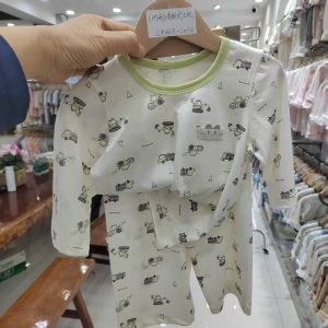 Beautiful cotton air-conditioning clothing 50.3% lyocell 42.2% cotton 7.5% spandex (long sleeves and trousers) 110-140